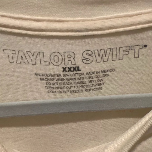 OFFICIAL Taylor Swift Rare Limited Edition Calm Down t-shirt unisex 
Size XXXL - Picture 5 of 5